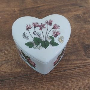 Portmeirion Cyclamen Heart Trinket Box